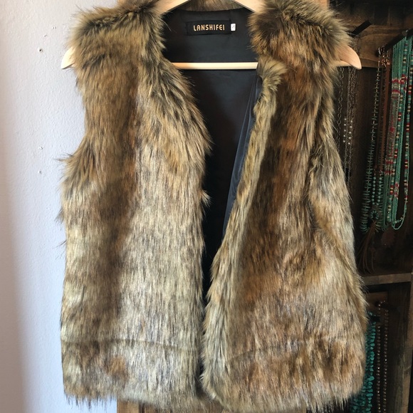 Fur Vest - Picture 1 of 1